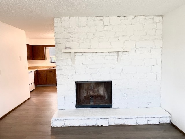 Building Photo - 424 Broderick Dr NE