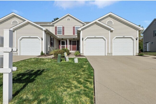 Foto del edificio - 407 Rachel Ln