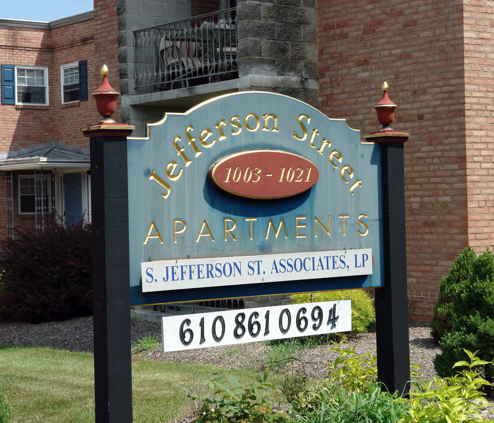 Foto del edificio - Jefferson Apartments