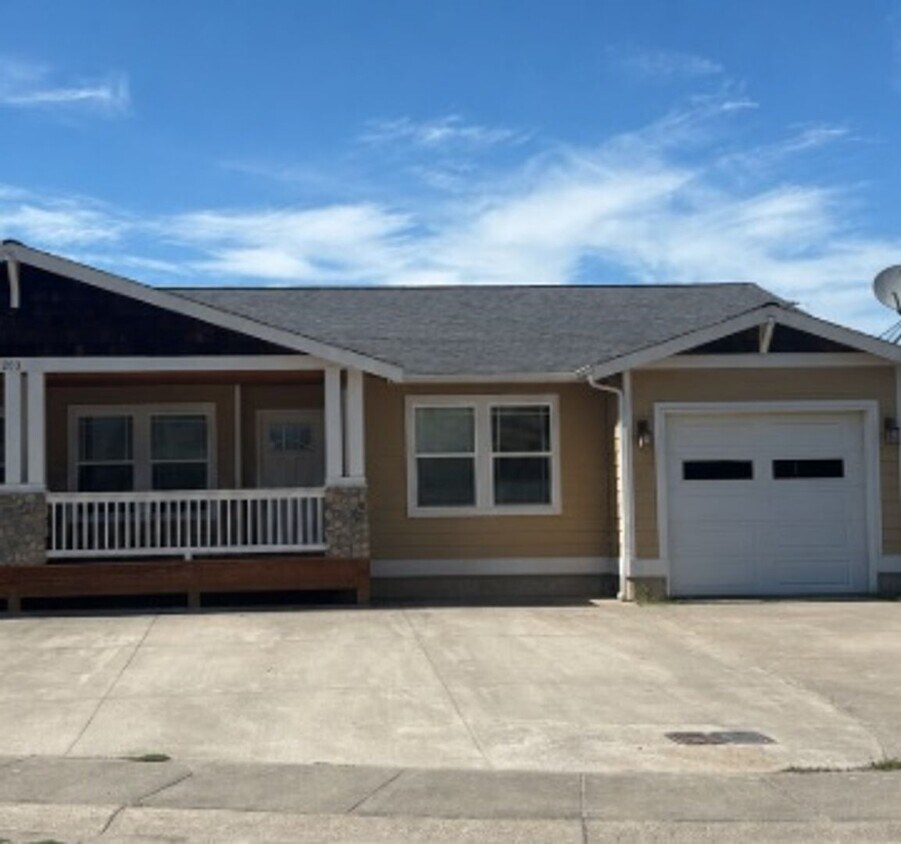 Foto del edificio - 203 Walnut Grove Ct