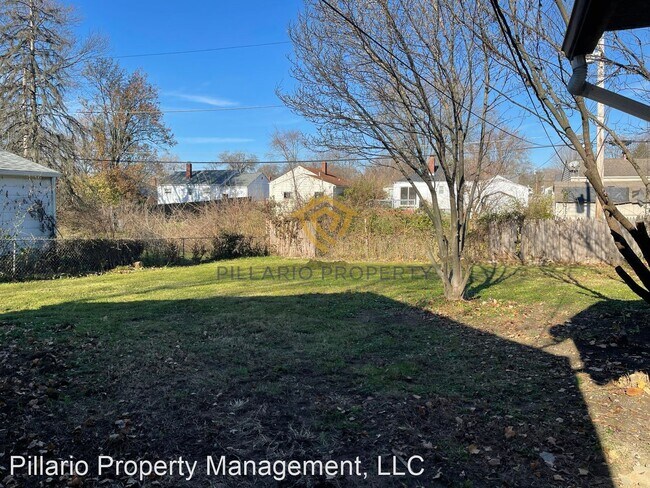 Building Photo - 3 br, 1 bath House - 6668 E 17th St,