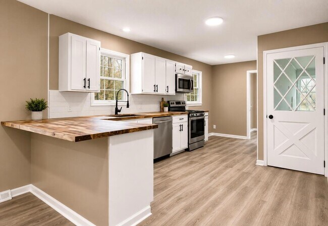 Foto del edificio - 129 Hillwood Dr