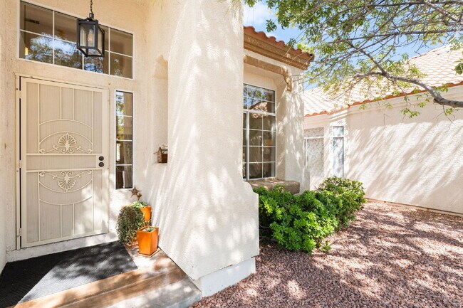 Building Photo - Summerlin 3 Bed / 2.5 Bath Home — Palo Verde Schools — Available October 5, 2026