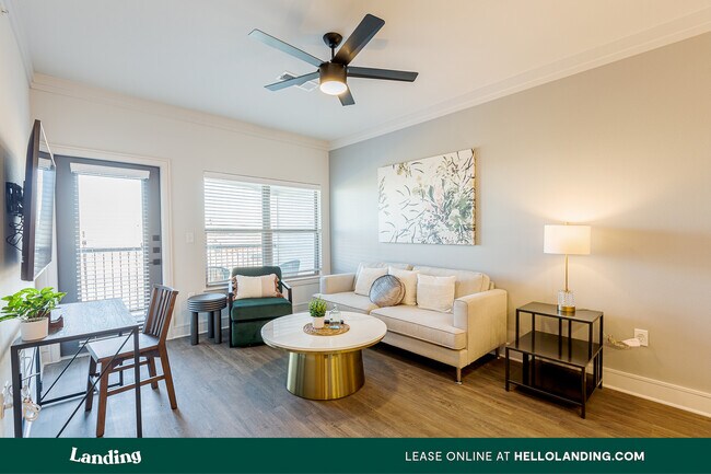 Building Photo - 2028 Presidio Vista Dr