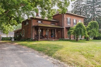 Building Photo - 981 Latta Rd