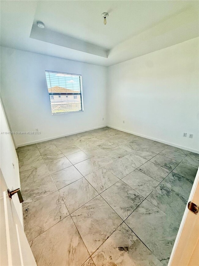 Building Photo - 25123 SW 107th Ct