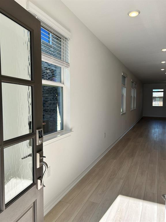 Building Photo - 1608 Purple Martin Dr