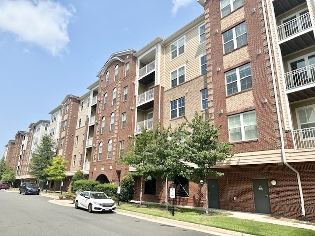 Building Photo - 13722 Neil Armstrong Ave