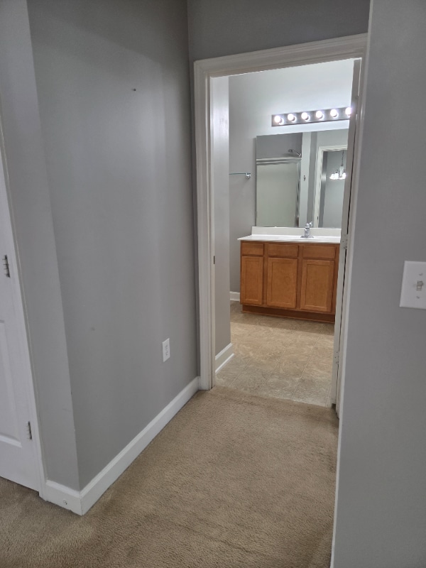 Foto del edificio - 923 Windcastle Ln