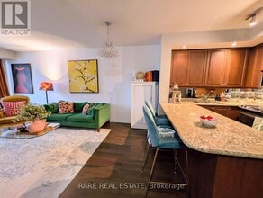 Building Photo - 628 Fleet St