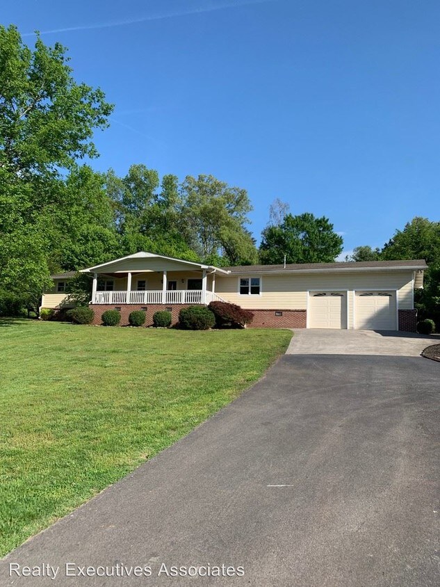 Foto principal - 4 br, 3 bath House - 2639 W. Old Topside Road