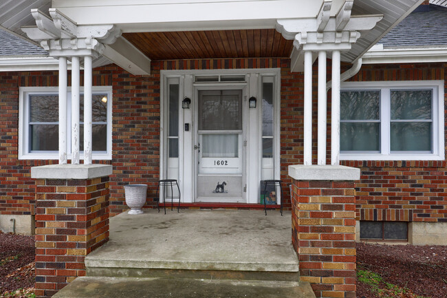 Front Of Home - 1602 Wiker Ave