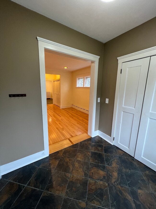 30 Boyce St Unit C, Auburn, MA 01501 Apartments in Auburn, MA