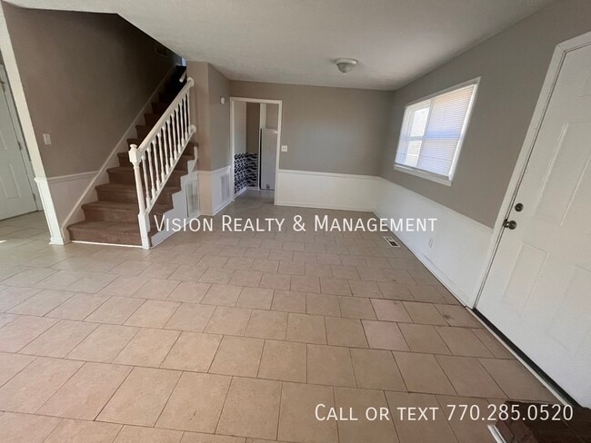 Foto del edificio - 145 River Valley Dr