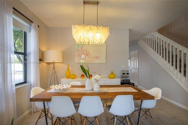 Foto del edificio - 3587 W 89th Pl