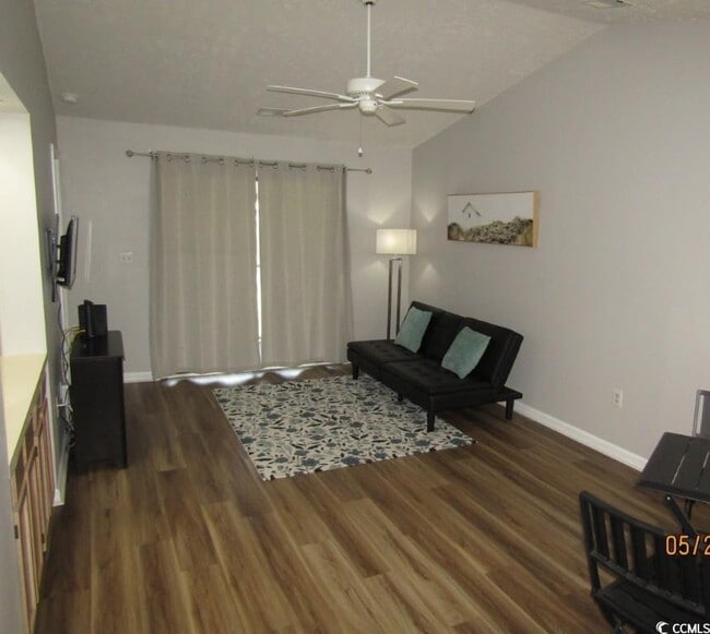Building Photo - 4103 Pinehurst Cir