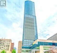 Building Photo - 386-2386 Yonge St