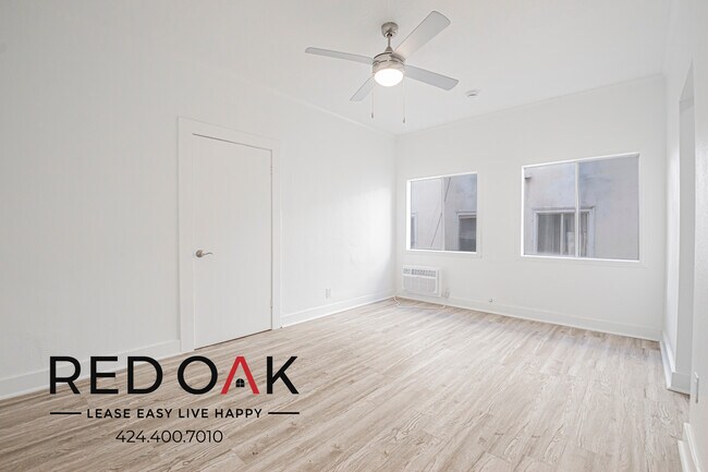 Foto del edificio - 822 S Park View St