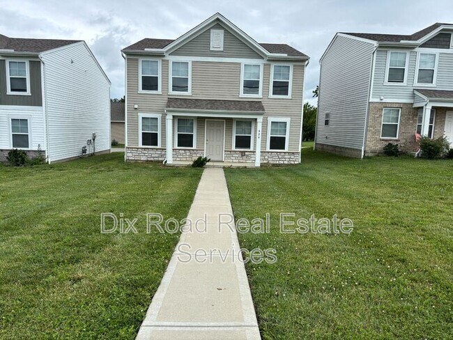 Foto del edificio - 424 W Kemper Rd