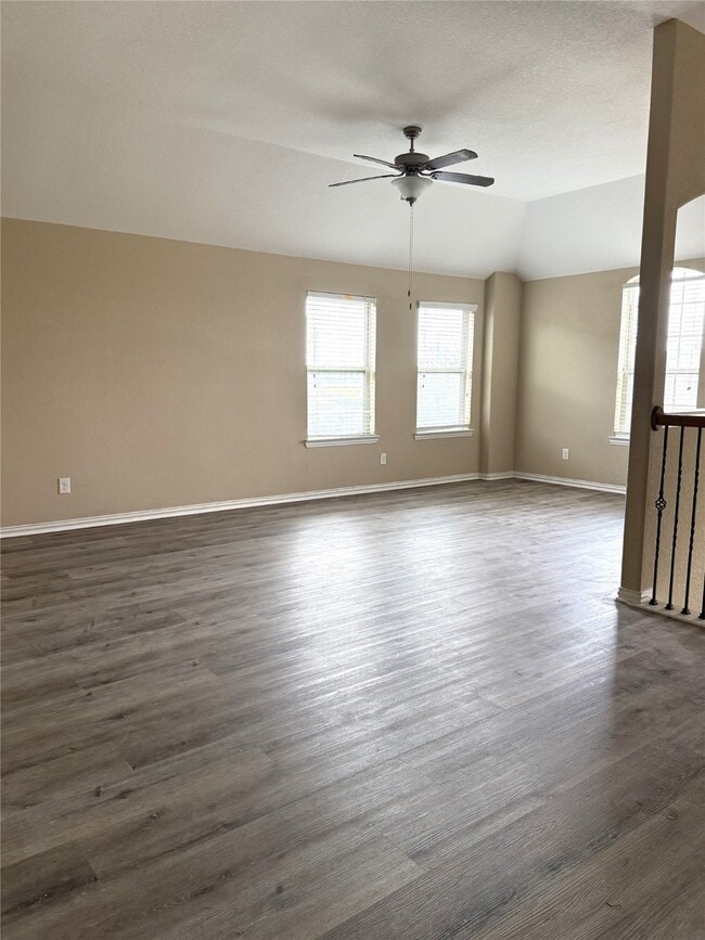Building Photo - 11210 Royal Rock Ct