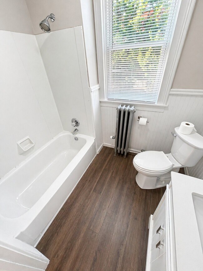 Foto del edificio - 571 Jefferson St