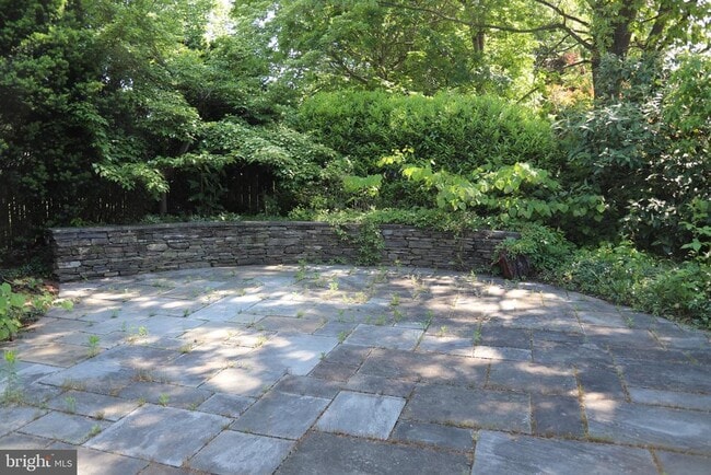 Building Photo - 1408 Pride Tree Cir