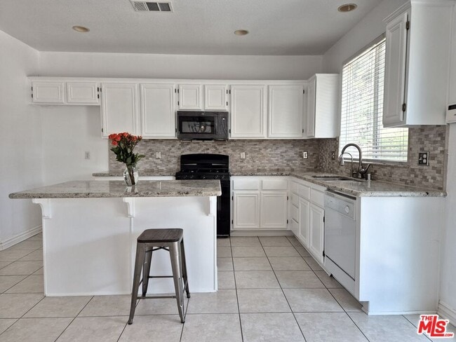 Foto del edificio - 7637 Pinot Pl