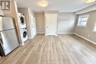 Building Photo - 1277 Commissioners Rd W