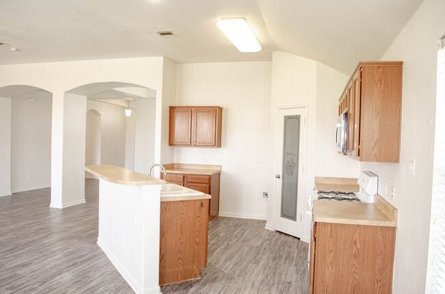 Building Photo - 1108 Delia Chappa Ln