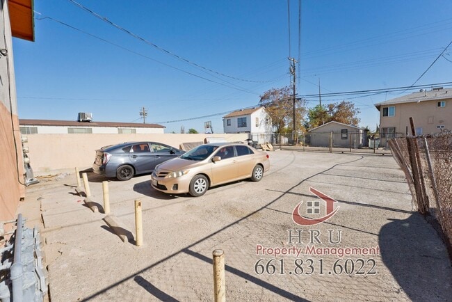 Building Photo - 1409 Lincoln St
