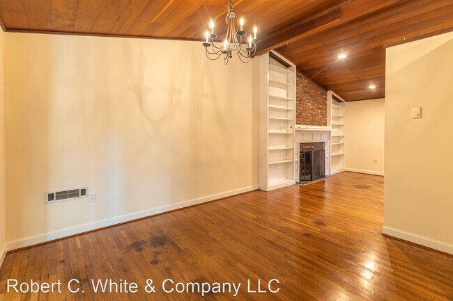 Foto del edificio - 3 br, 2.5 bath House - 221 Duck Hole Road