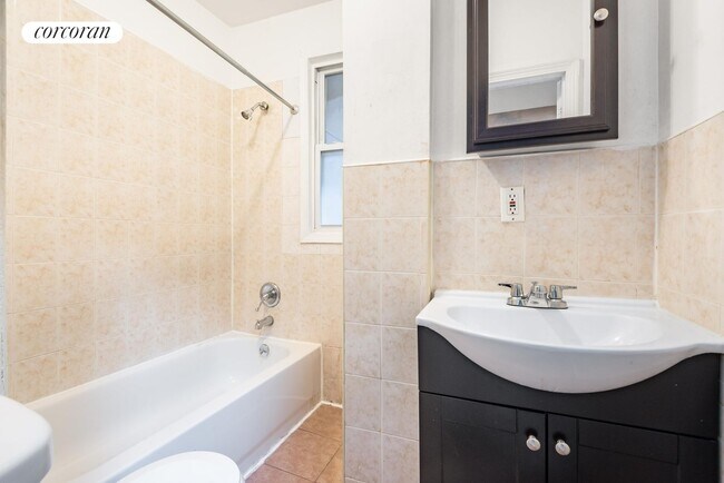 Foto del edificio - 54 Somers St