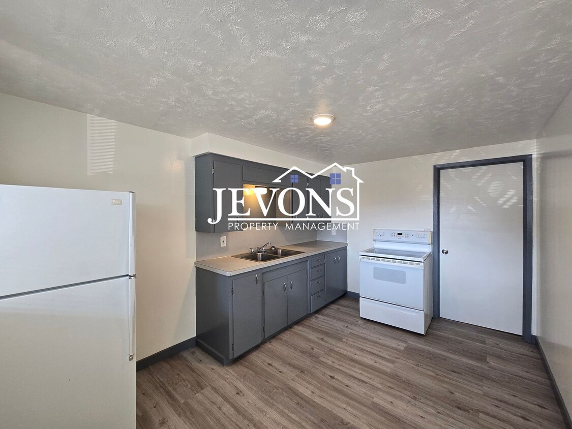 Foto principal - 2104 S 8th Ave