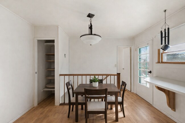 Foto del edificio - 231 Schilling St