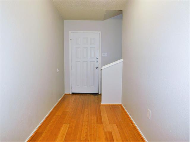 Foto del edificio - 316 Gabe Ct