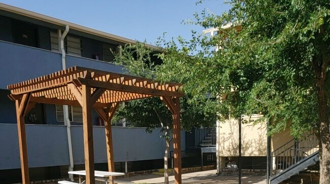 Interior Photo - Cottage Point Apartments