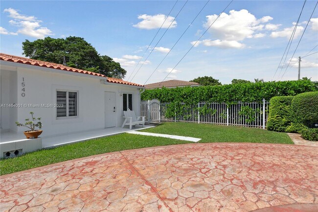 Foto del edificio - 1540 SW 29th Ave