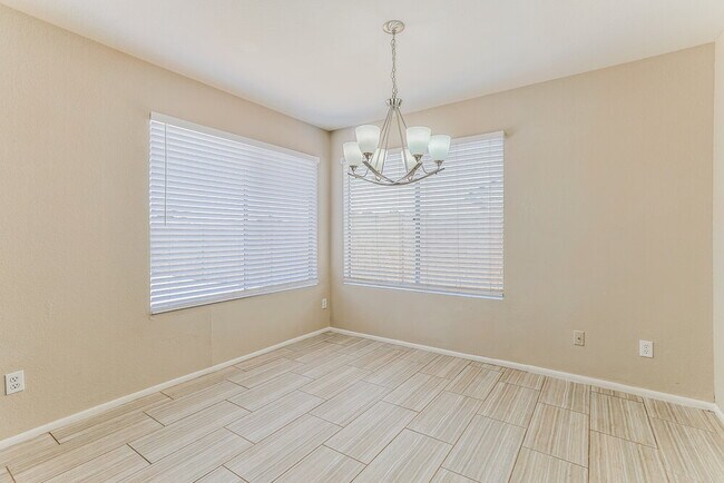 Foto del edificio - 8609 W Townley Ave