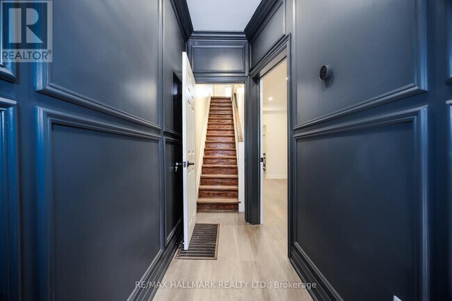 Photo du bâtiment - 100 Dearbourne Ave