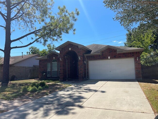 Foto del edificio - 13551 Hampton Falls Dr