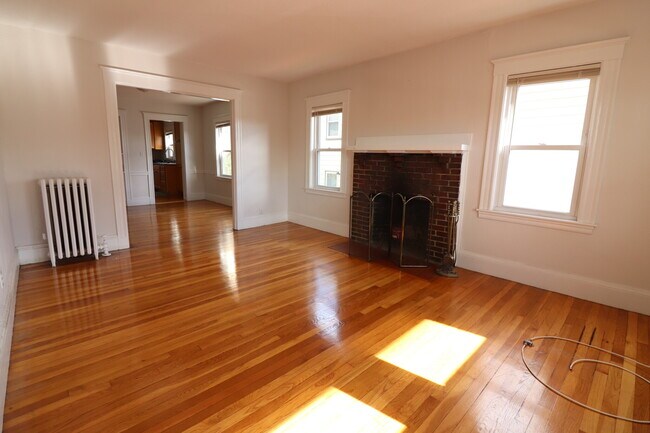 Foto del edificio - 39 Larch St