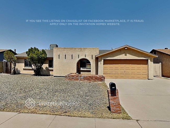 Building Photo - 6038 W Vernon Ave