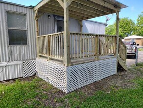 Building Photo - 775 Steele Rd