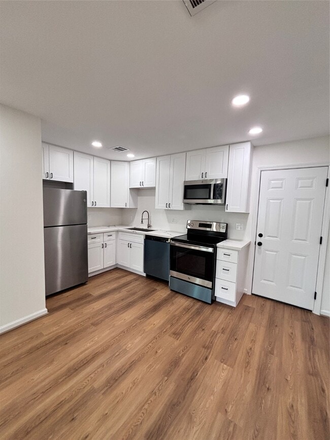 Building Photo - 9913 Porto Rico Rd