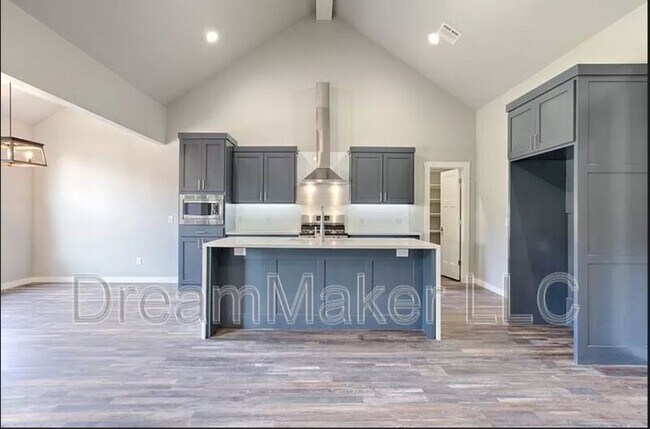 Foto del edificio - 3135 SE 34th St