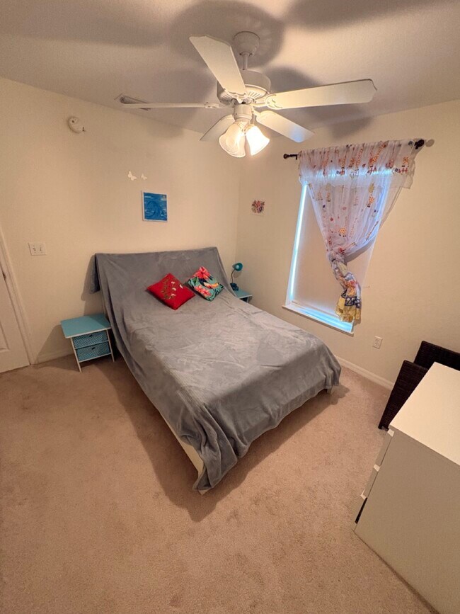 Foto del edificio - 215 West Blvd