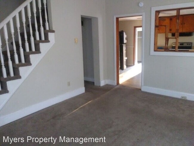 Building Photo - 4 br, 1.5 bath House - 131 Dorman St.