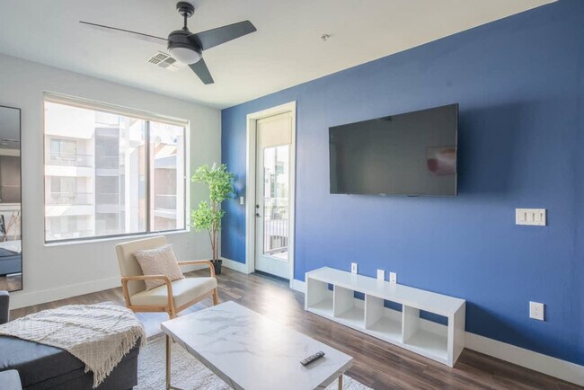 Foto del edificio - 701 W Rio Salado Pkwy