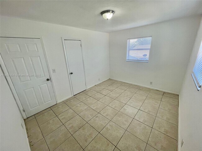 Foto del edificio - 726 21st St
