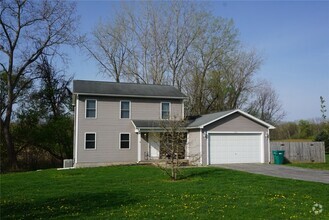 Building Photo - 3015 Kittering Rd